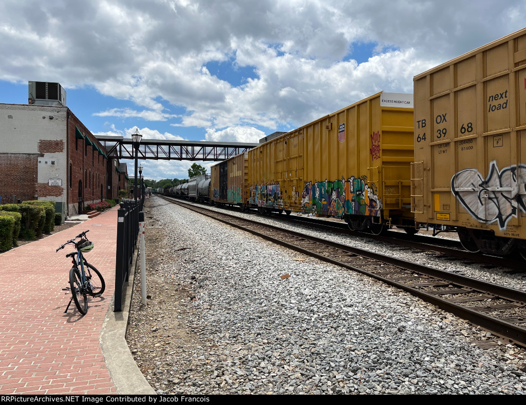 UP 700210